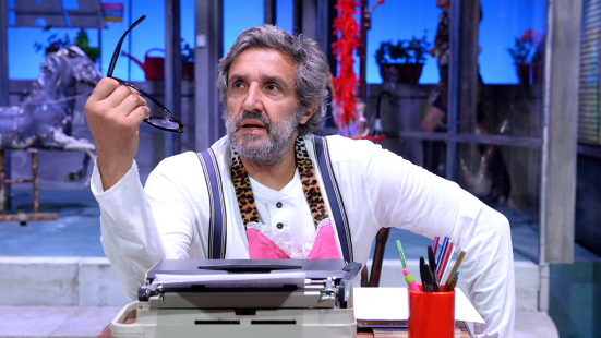 “Gente di facili costumi” al Teatro della Fortuna: Flavio Insinna e Giulia Fiume protagonisti a Fano