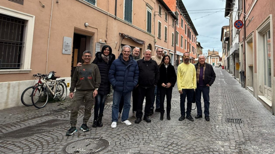 Pesaro, al via i lavori sul porfido in via Cavour: cantiere da 40mila euro per sicurezza e decoro