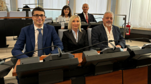 Vandalismi al lungomare di Levante di Pesaro, Fratelli d’Italia chiede più controlli e telecamere