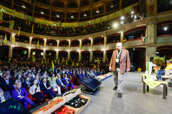 Guerra e agricoltura, Coldiretti denuncia speculazioni sul gasolio agricolo: l’intervento del segretario generale Vincenzo Gesmundo