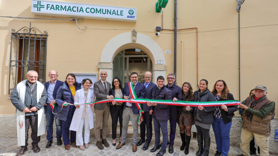 Cartoceto inaugura la nuova farmacia comunale nel centro storico