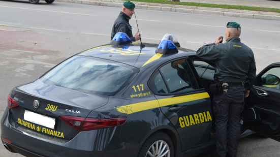 Pesaro-Urbino, scoperti 51 evasori tra colf e badanti: oltre 2,5 milioni di euro non dichiarati