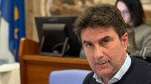 Pesaro, ok unanime del Consiglio alle opere compensative: via libera a circonvallazione e viabilità