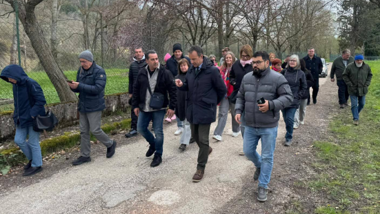 Gemellaggio Italia-Germania: tartufo e vino al centro dello scambio tra Serra Sant’Abbondio e Rüdesheim