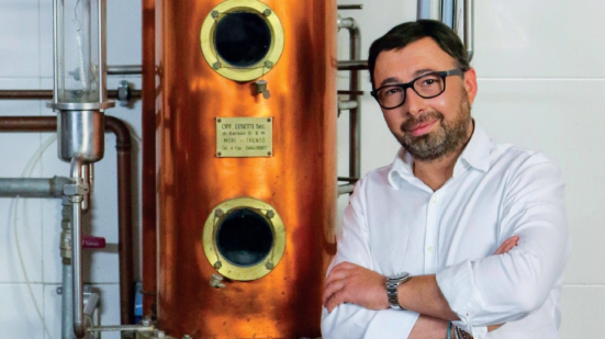 Tenute Collesi premiate al Concours International de Lyon 2026: oro e argento per i gin marchigiani