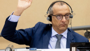 Sospesi 30 deputati, Ricci: «Provvedimento sproporzionato, protesta pacifica per la Costituzione»
