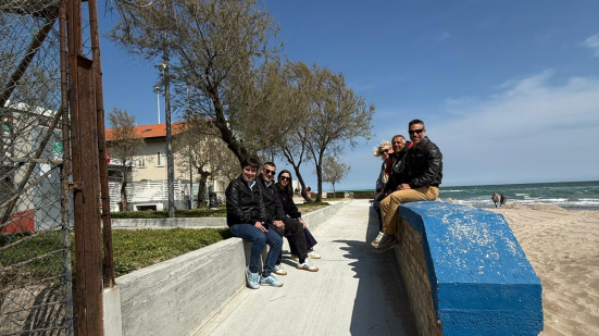 Pesaro, nuova rampa sul lungomare: accessibilità migliorata tra viale Trieste e il Molo