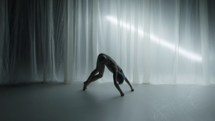 Teatro Sanzio di Urbino, Nicola Galli in scena con “Deserto tattile” per TeatrOltre il 28 aprile