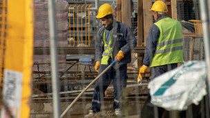 Marche, boom di cassa integrazione: +61% nel 2026, allarme sul sistema produttivo regionale