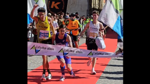 Fano, una ColleMarathon con finale nella storia, gesto di fair play: Davide Seri aiuta l’avversario a vincere