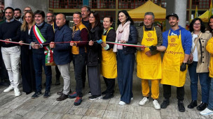 Mercati agricoli Pesaro: inaugurato il nuovo Campagna Amica al Centro Direzionale Benelli