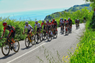 Granfondo Squali 2026, modifiche alla viabilità a Pesaro per il passaggio della gara ciclistica del 17 maggio