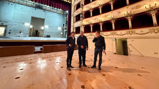 Teatro Rossini Pesaro, nuovi interventi per foyer e platea: più qualità e nuova illuminazione