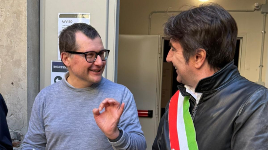 Mostra Alessandro Vicario a Pesaro, grande partecipazione per “Impressions 1999–2025” a Palazzo Mosca
