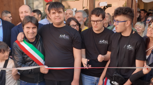 Pesaro, nasce "AUTentico Caffè Letterario": inclusione sociale e cultura nella Biblioteca San Giovanni