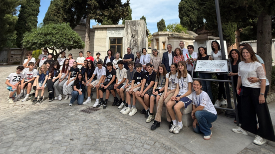 Pesaro, il cimitero monumentale diventa itinerario culturale: mappe e tour dedicati ai personaggi illustri