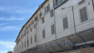 San Benedetto, riemerge la storica facciata: il recupero dell’ex manicomio entra nella fase più visibile