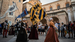 Festa del Duca, l'allarme di CNA e Confcommercio: «Urbino non può perdere uno dei suoi eventi simbolo»