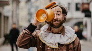 Stupor Circus torna a Pesaro: tre settimane di spettacoli, laboratori e magia al Parco Miralfiore