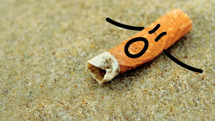 Spiagge senza fumo a Pesaro, i primi risultati: operatori favorevoli e meno mozziconi sull’arenile