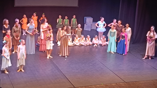 Atlantys Gym di Fossombrone incanta il Teatro Comunale di Cagli con il saggio di danza "Frozen"