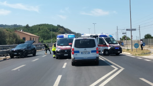 Fossosejore, incidente sulla Statale Adriatica Nord: tamponamento con due minori coinvolti