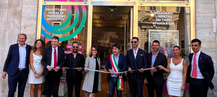 Nuovo sportello Hera a Pesaro: raddoppia la presenza in città con una nuova sede in piazzale Lazzarini