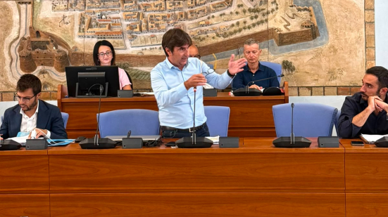 Pesaro, variazione di Bilancio 2026 da 3,5 milioni: investimenti per scuole, viabilità e manutenzioni