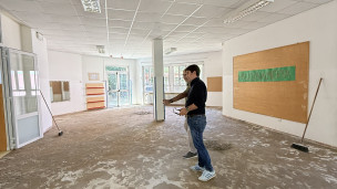 Pesaro, lavori alla scuola dell'infanzia Poi Poi: nuova pavimentazione in tre aule prima del rientro a settembre