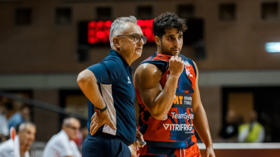 CMT Orange Tools Pesaro, domenica 4 ottobre la sfida alla Juvi Cremona alla Vitrifrigo Arena