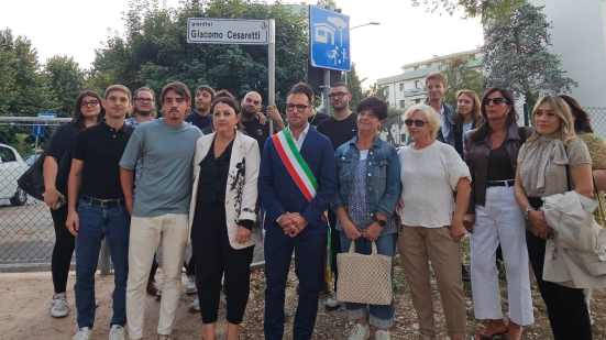Fano, il Parco delle Rose intitolato a Giacomo Cesaretti: aveva 26 anni quando morì sul lavoro
