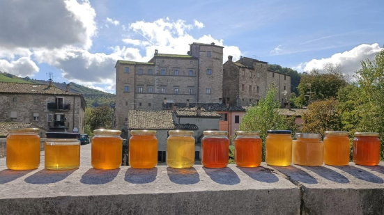 Festa del Miele a Belforte all’Isauro, dal 9 all’11 ottobre la 38ª edizione