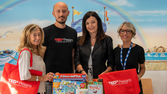 Pesaro, TEDxPesaro dona giochi al reparto pediatrico del San Salvatore grazie ad ABIO