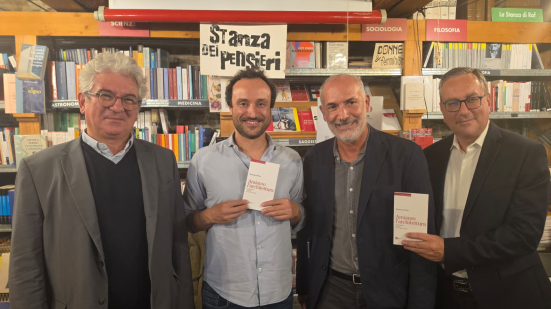 Architettura a Pesaro, presentato il libro di Spartaco Paris sul futuro dell’arte civica e delle città