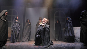 Festival GAD Pesaro 2026, al Teatro Sperimentale arrivano “Tutta colpa di James” e “The Elephant Man”