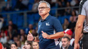 Pesaro Basket, Giorgio Valli presenta la sfida contro Ruvo di Puglia: «Voglio miglioramenti in difesa»