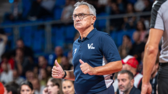 Pesaro Basket, Giorgio Valli presenta la sfida contro Ruvo di Puglia: «Voglio miglioramenti in difesa»