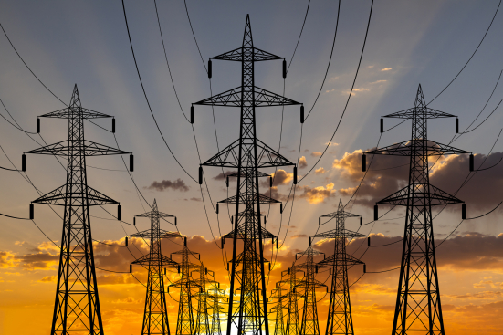 Rincari energia e carburanti, nelle Marche Pesaro e Urbino rischia una stangata da 210 milioni nel 2026