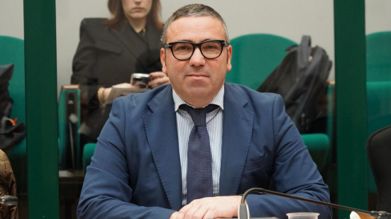 Inchiesta ricostruzione, Baiocchi (FdI) attacca il PD: «Basta insinuazioni su Acquaroli, valuteremo azioni legali»